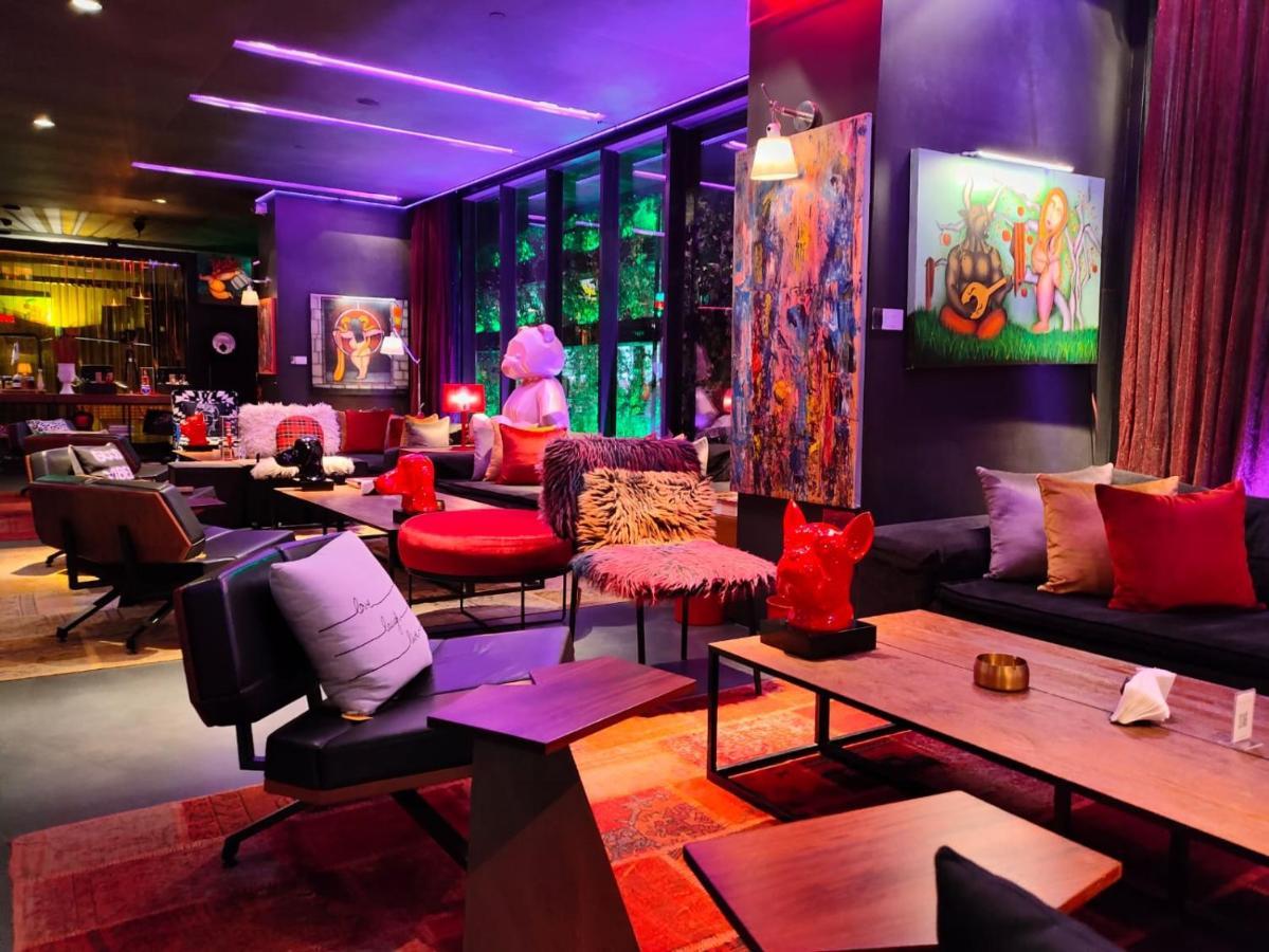 The Smallville Hotel Beirut Exterior photo
